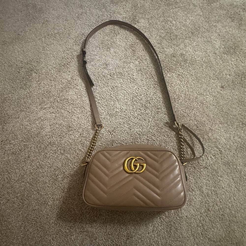 Gucci GG Marmont Small Matelasse Leather Crossbody